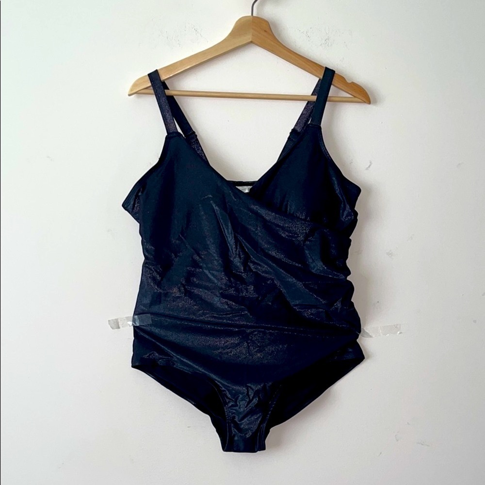 Serra Black Women's One Piece Swimsuit